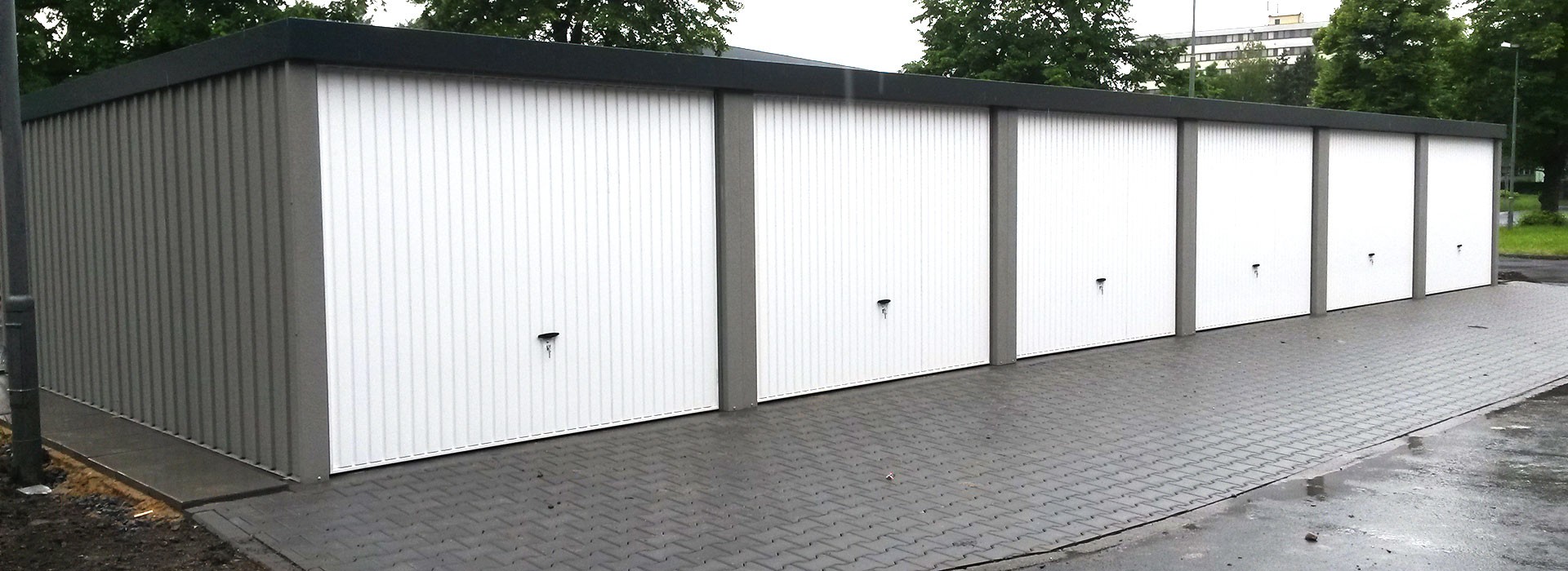 Сглобяеми метални гаражи с мазилка 600 см